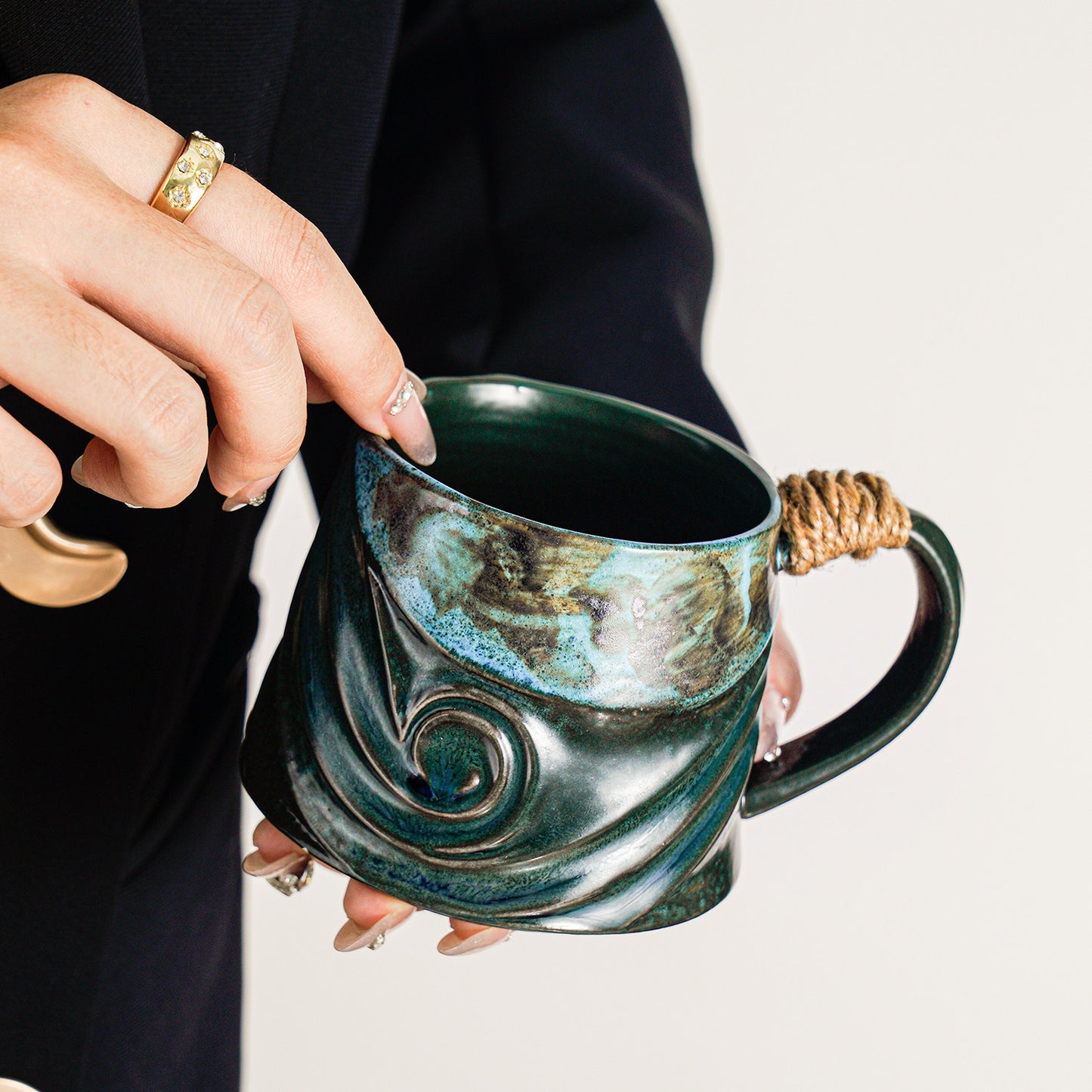 Premium Mug Set - Elegant Vintage Ceramic Coffee Cup
