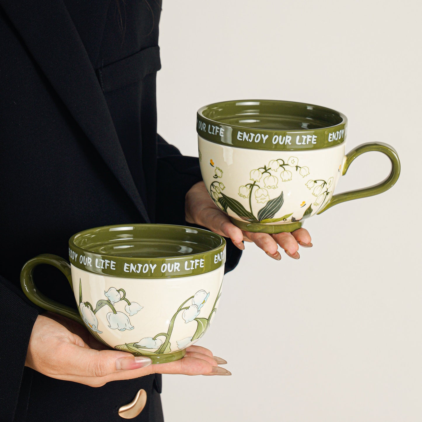 Lily of the Valley Flowering Mug - Coffee Cup with Lid, Breakfast Cereal Cup
