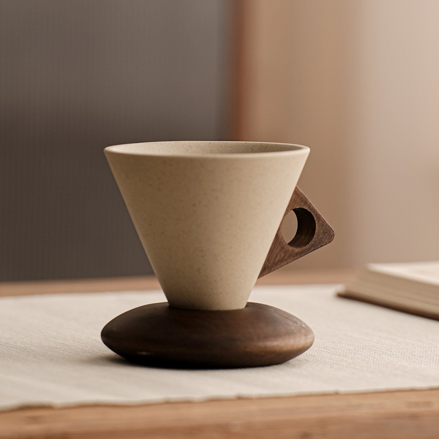 Vintage Ceramic Coffee Mug - Unique Funnel-Shaped Design, High-End & Aesthetic Tumbler for Latte & Cappuccino