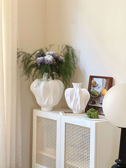 French Mid-Century Ceramic Vase - Elegant Hydroponic Planter & Decorative Flower Vase for Living Room, Home & Office