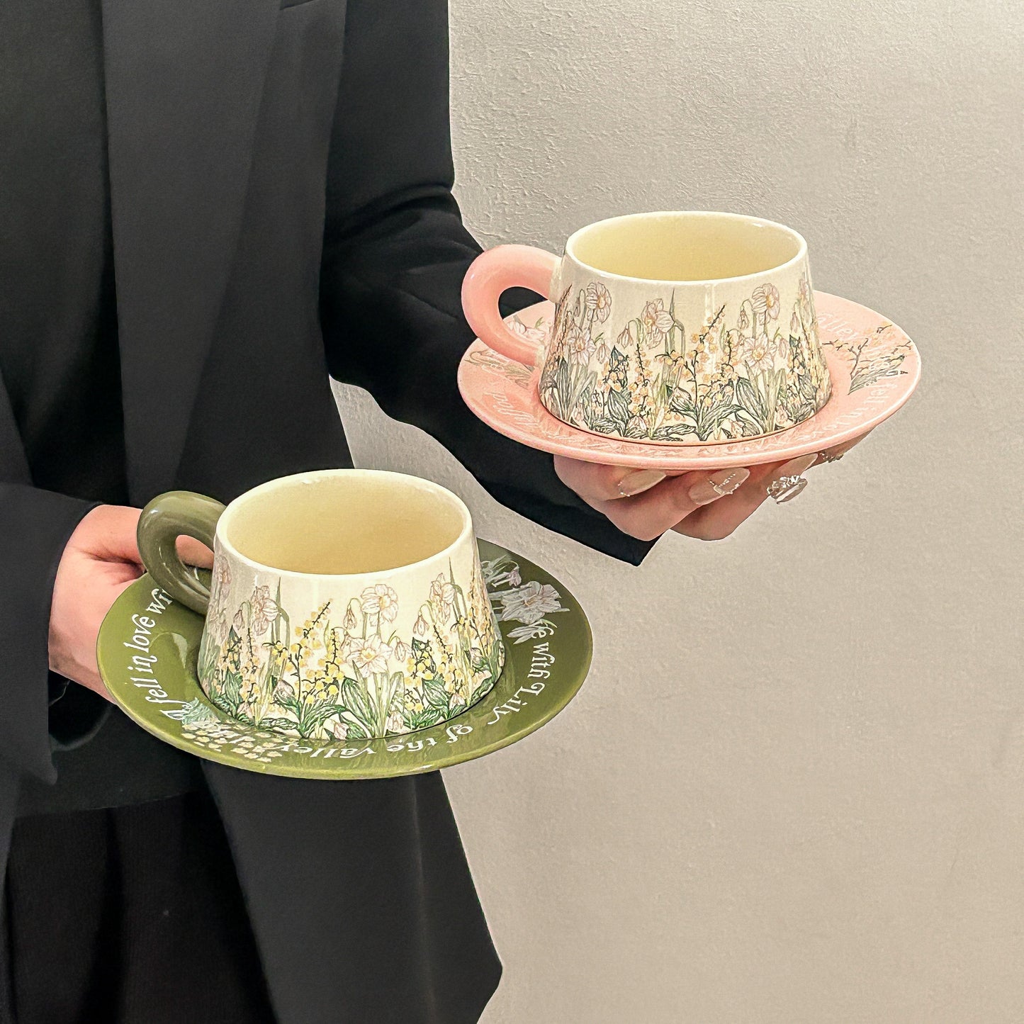 Vintage Bellflower Ceramic Coffee Cup and Saucer Set - Elegant High-End Tea Mug for Women, Afternoon Tea Gift