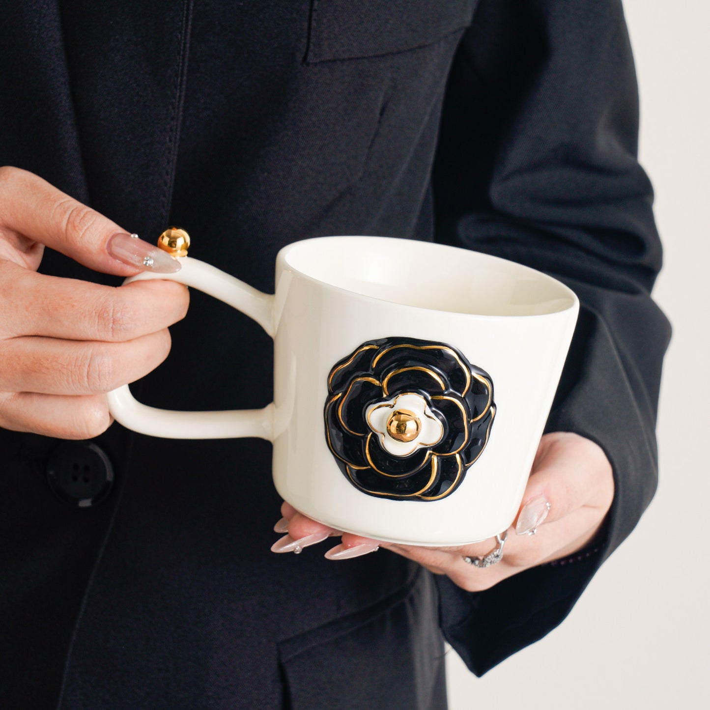 Vintage Gold-Trimmed Camellia Relief Ceramic Mug - Elegant Coffee Cup for Women, Home & Office