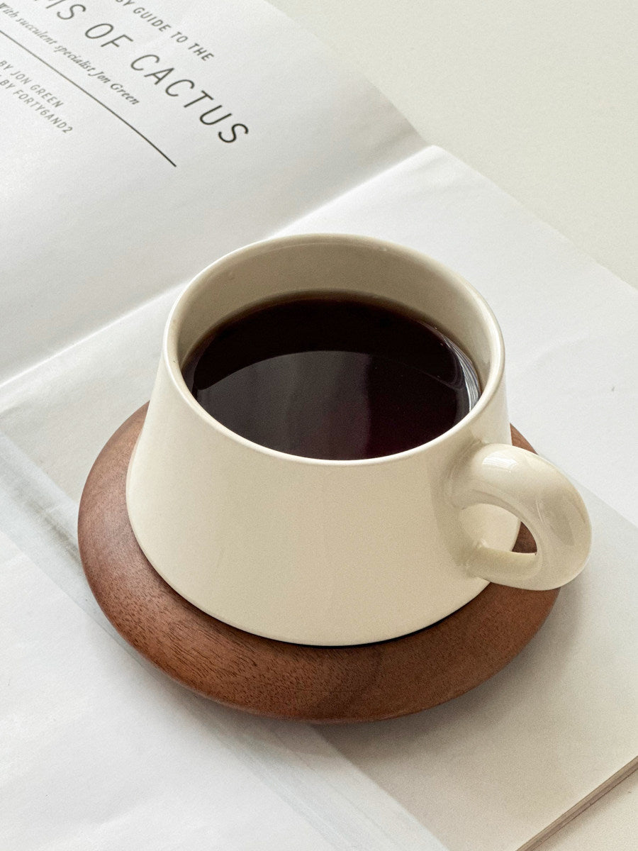 Creamy Style Coffee Cup & Saucer Set - Warm-toned Latte Art Mug, Aesthetic Afternoon Tea Tumbler, Instagrammable Ceramic Mug