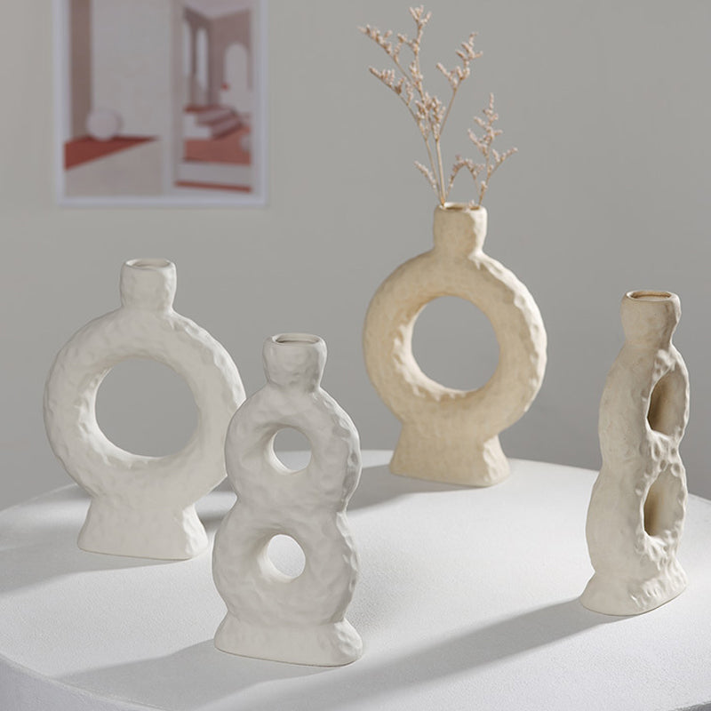 Scandinavian White Ceramic Vase – Minimalist Decorative Flower Vase for Dried Flowers & Hydroponic Plants, Perfect for Living Room, Cafe, Studio & Guesthouse