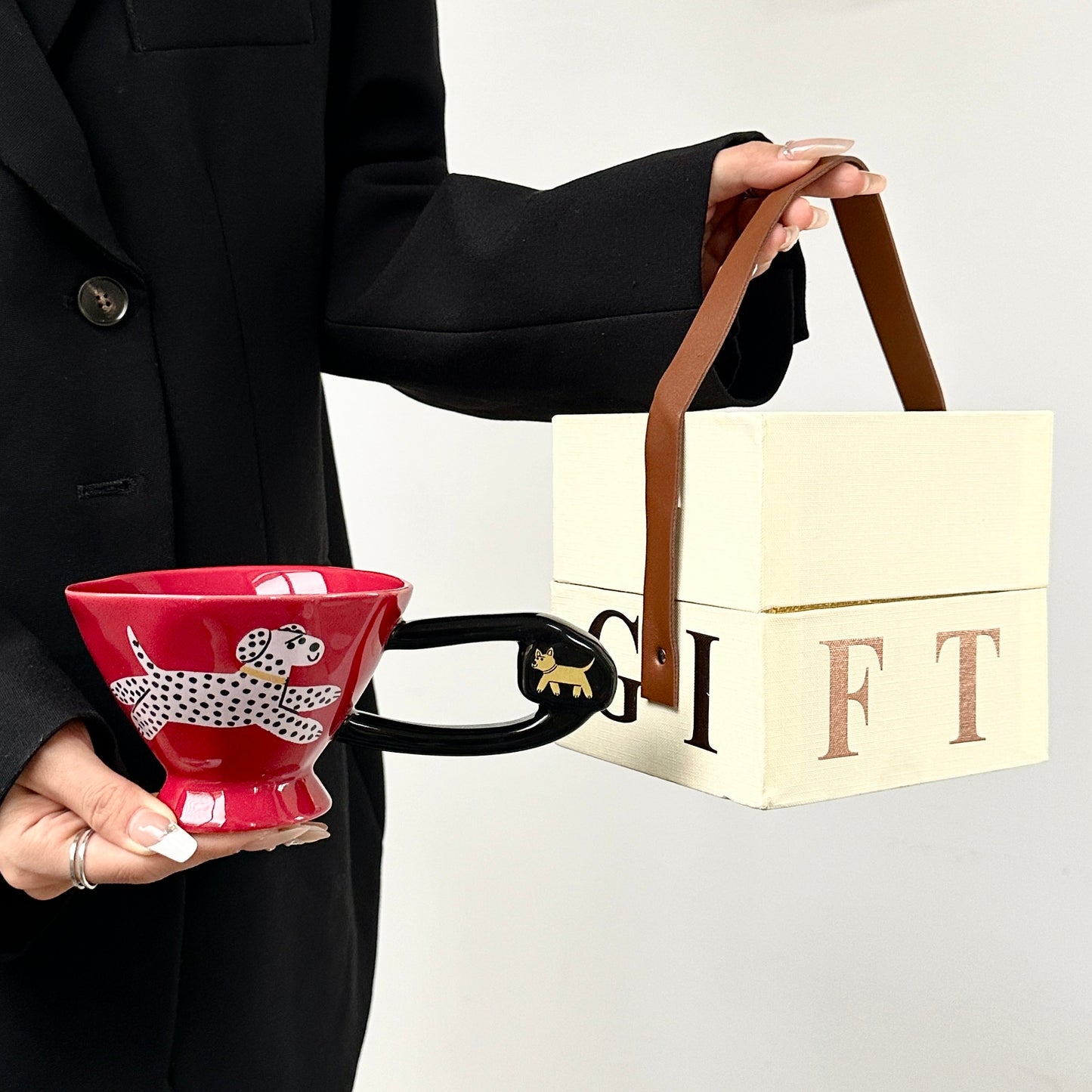 Stylish Ceramic Coffee Mug - Perfect Birthday Gift for Her, Artistic Design Women's Gift Set