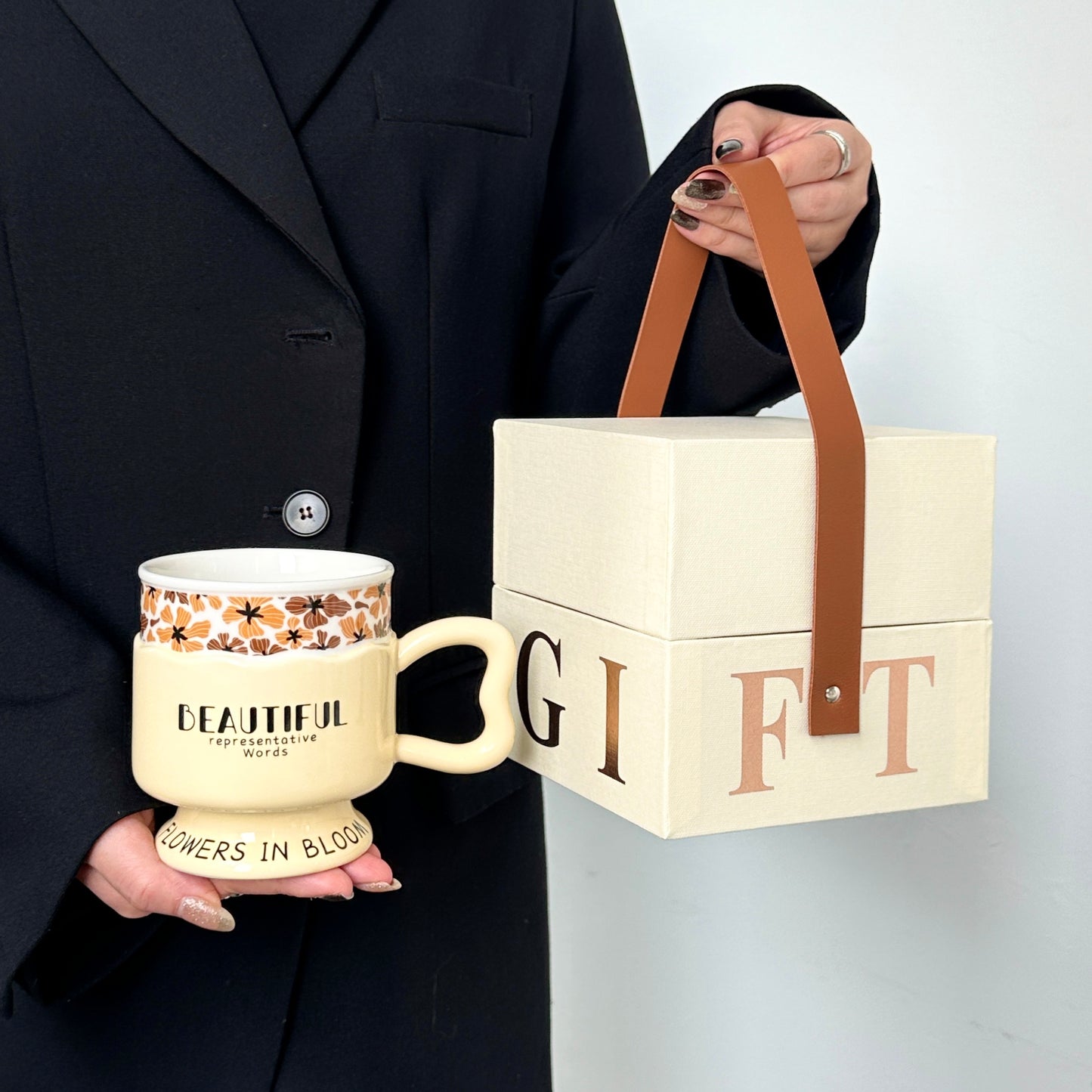 Elegant French Style Ceramic Coffee Mug - Retro High-End Luxury Goblet for Women, Office & Breakfast