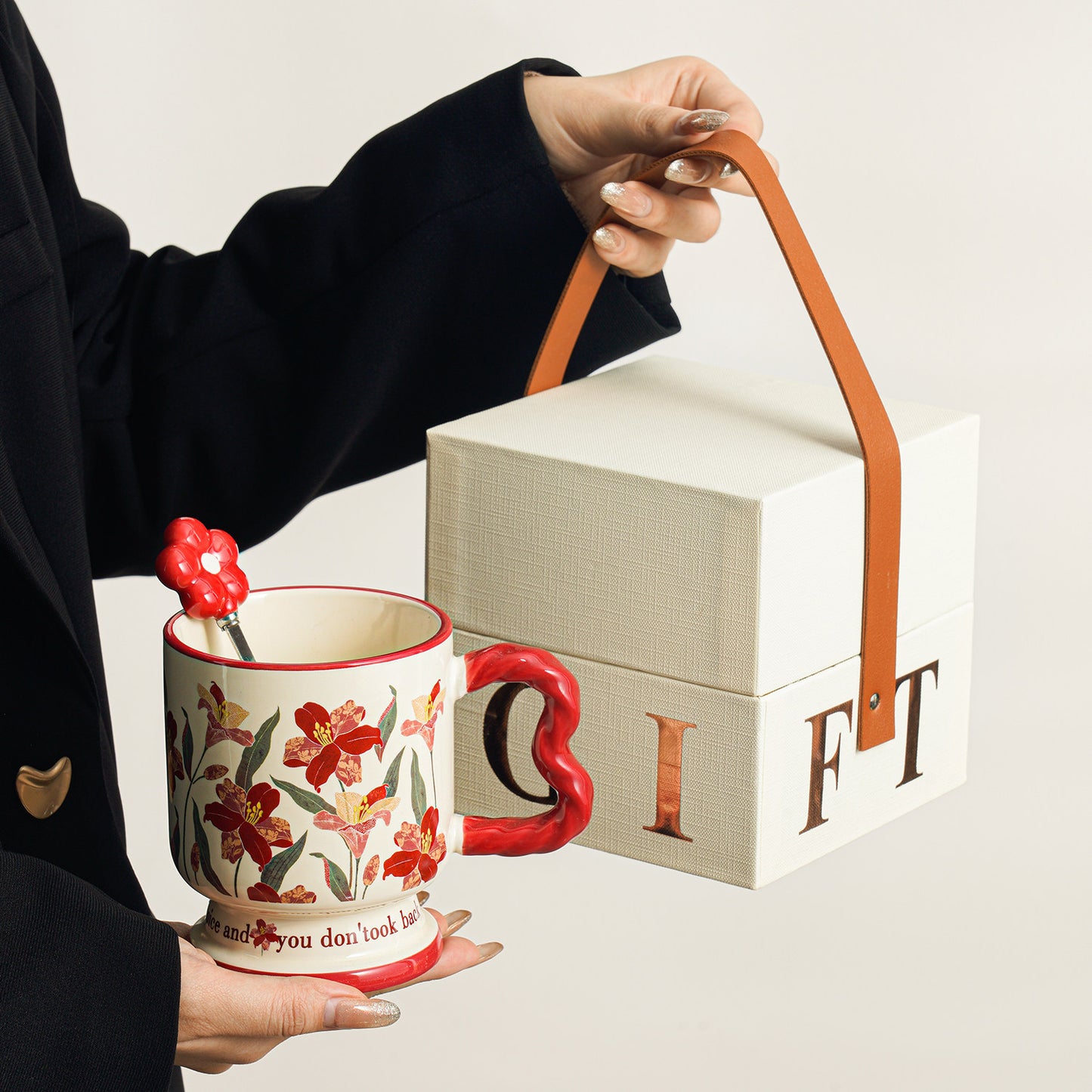 Elegant Floral Coffee Mug Gift Set - Premium Porcelain Tea Cup for Women, Birthday Gift Idea