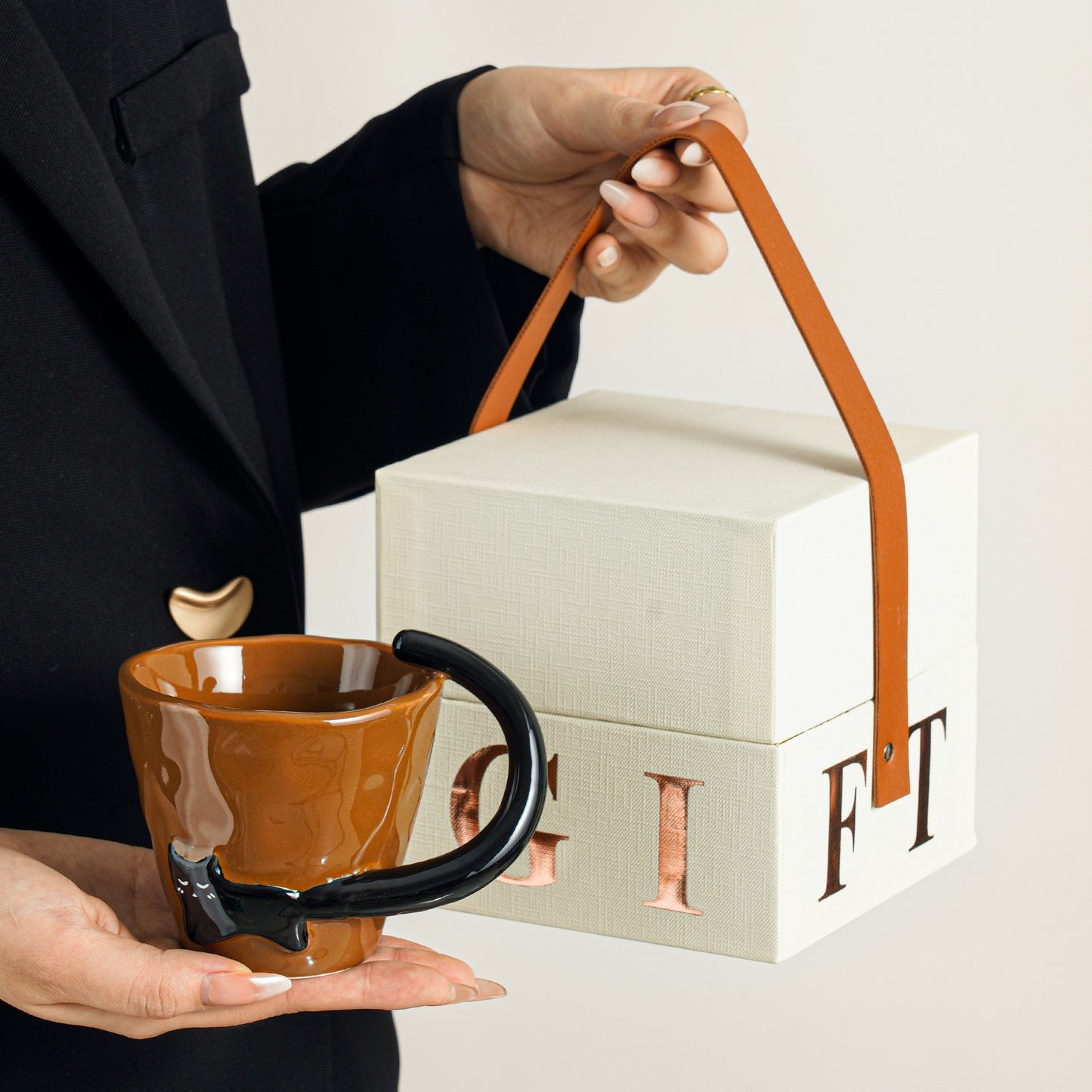 Cat Design Ceramic Mug - High-End Coffee & Breakfast Cup for Home