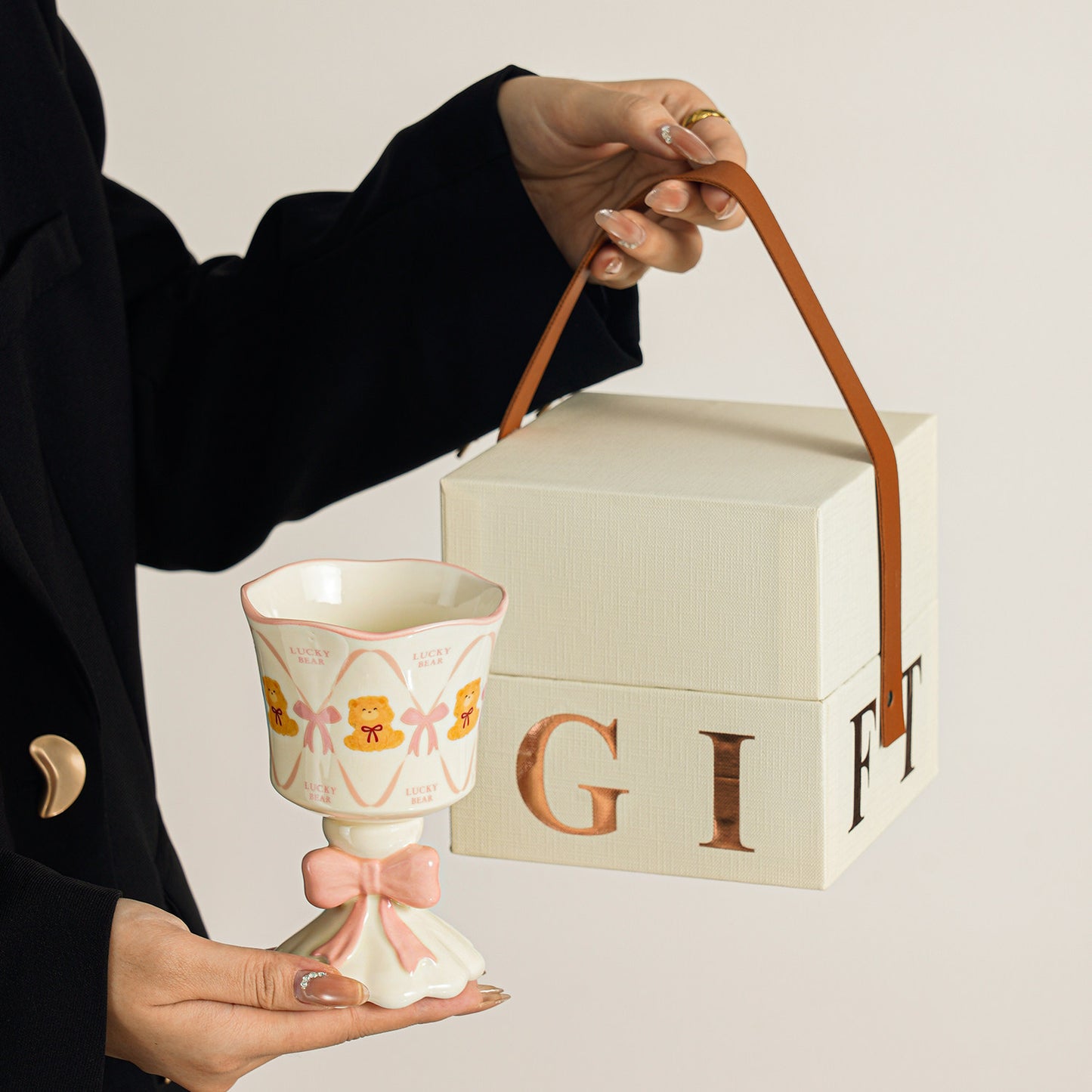 Exquisite & Aesthetic Ceramic Coffee Mug - The Perfect Birthday Gift for Girls and Best Friends